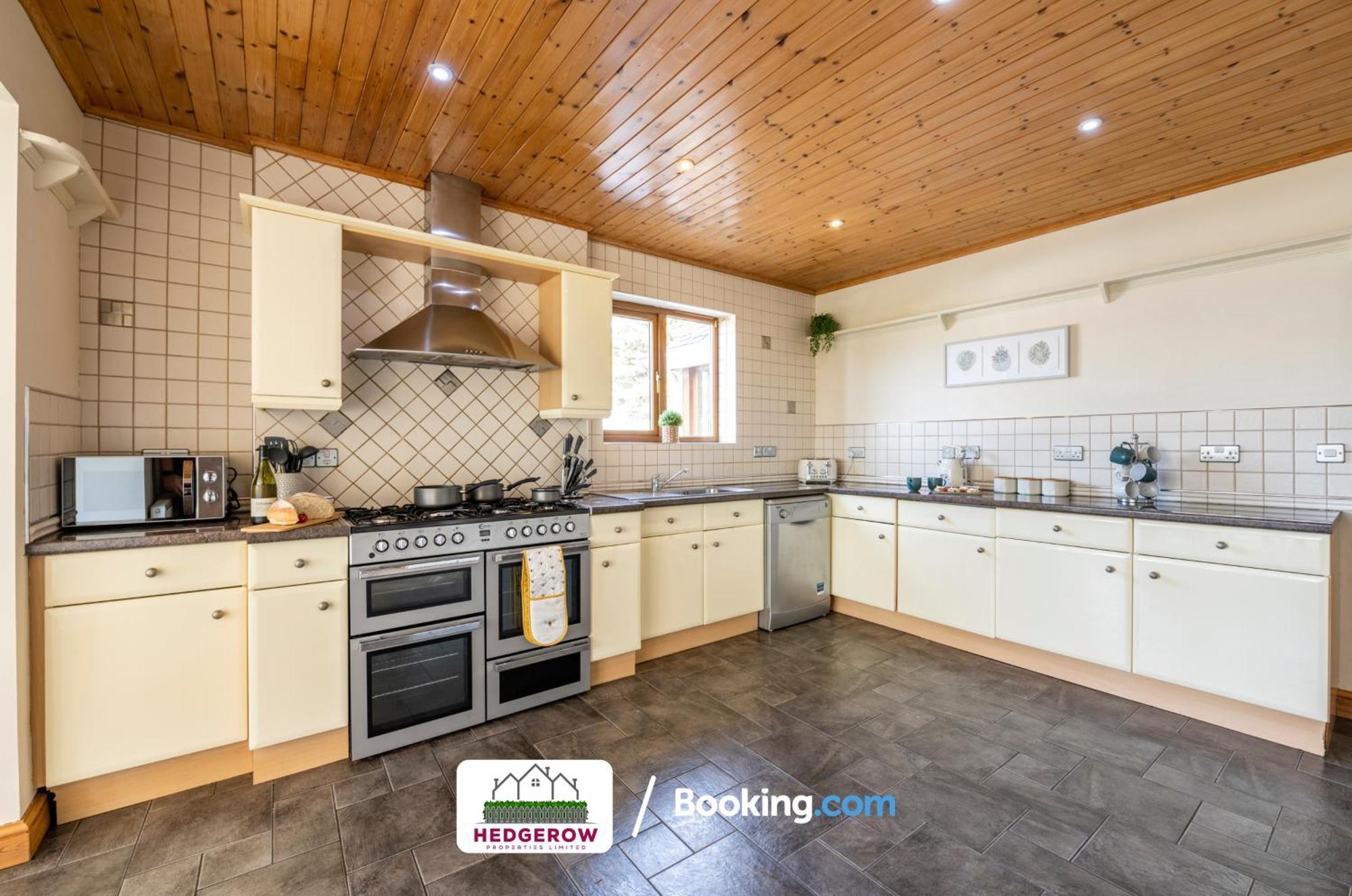 Last-Minute Specials L Don'T Wait ! Book Today For 13 Gorgeous 5 Bed Truro Retreat By Hedgerow Екстериор снимка